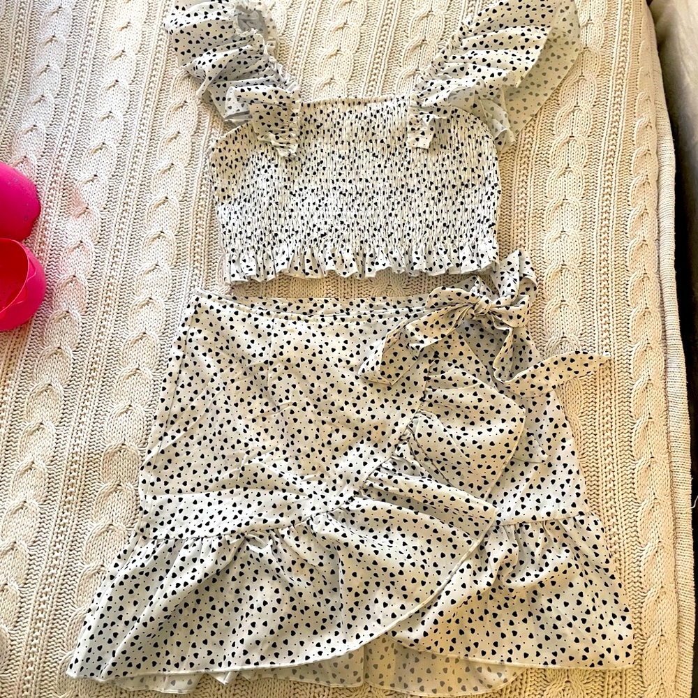 Two piece set
